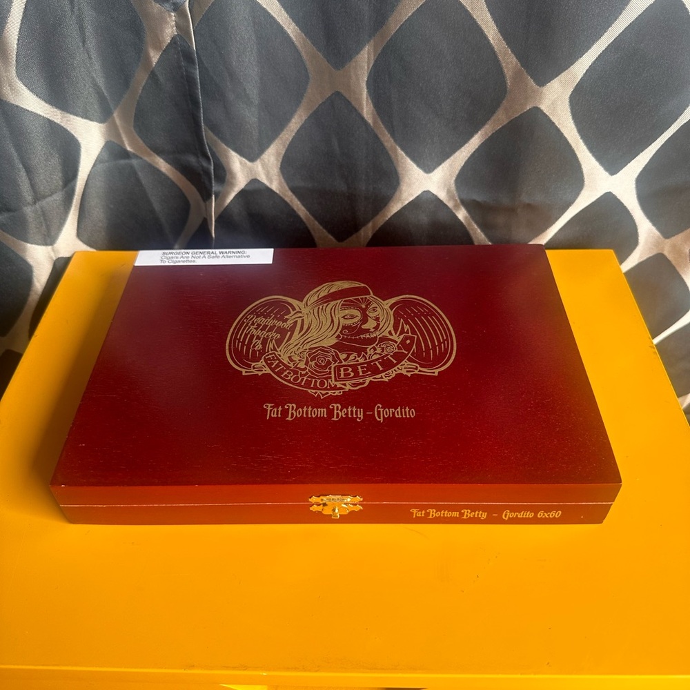 Fat Bottomed Betty Cigar Storage Box Empty 9.5”x 6.5”x 1.5”